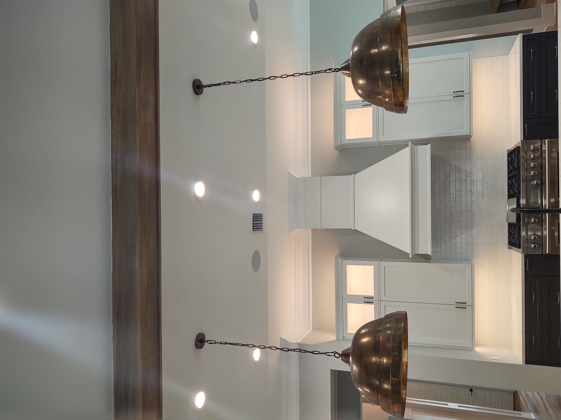 Custom hand-painted range hood by William Meyer, photo 12 of 23