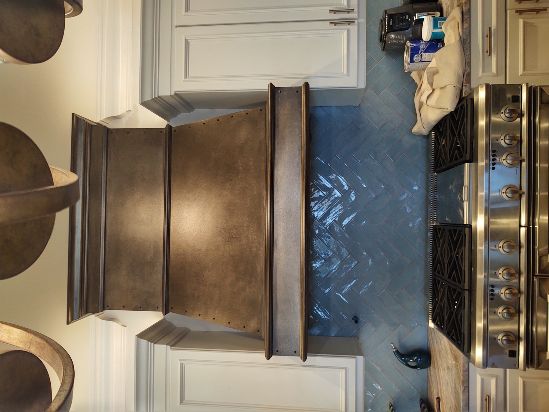 Custom hand-painted range hood by William Meyer, photo 13 of 23